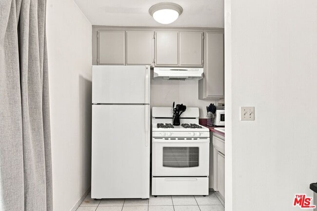 Building Photo - 3600 Bagley Ave