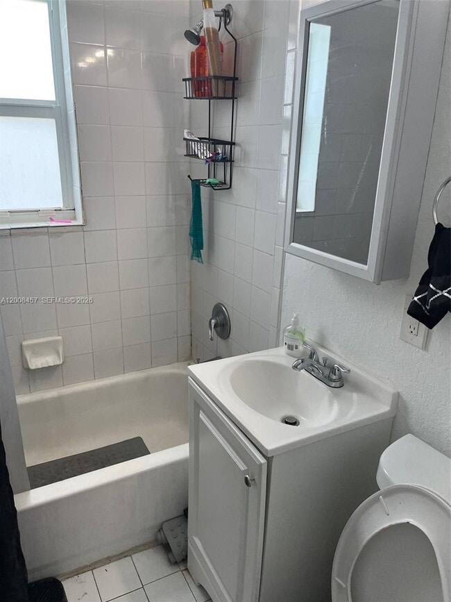 Foto del edificio - 403 NW 84th St