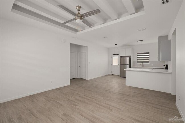 Foto del edificio - 308 W Campeche Ave