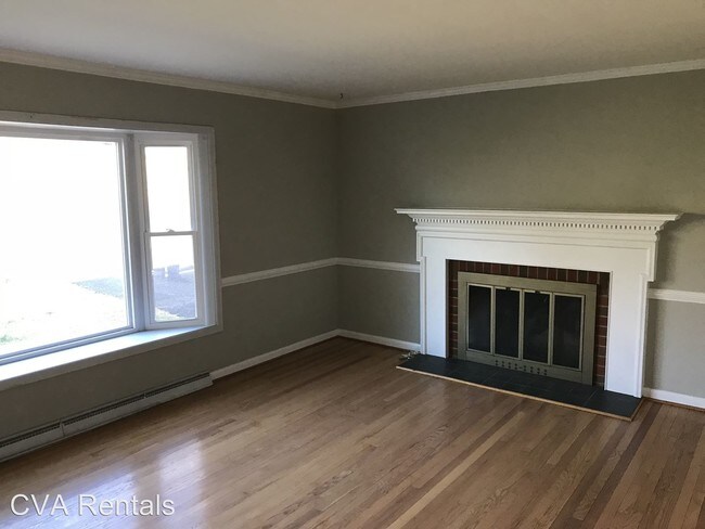 Building Photo - 805 Mohawk Dr