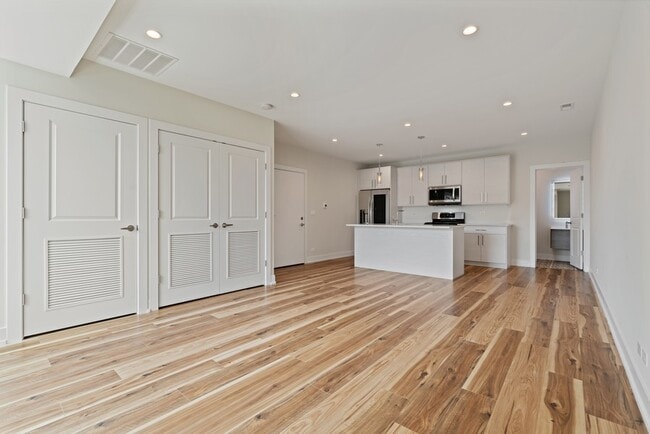Foto del edificio - 5131 N Lincoln Ave