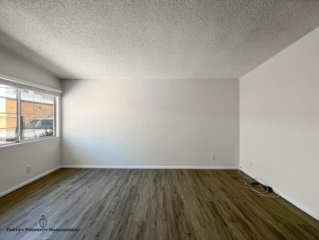 Foto del edificio - 14826 Chadron Ave
