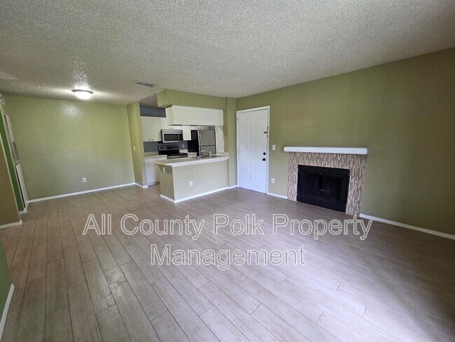 Foto del edificio - 2550 N Alafaya Trail