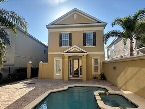 Building Photo - 1512 Euston Dr