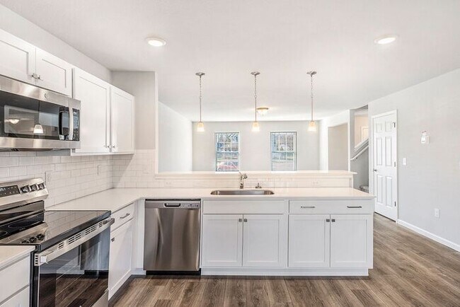 Foto del edificio - 4384 Pine Creek Dr