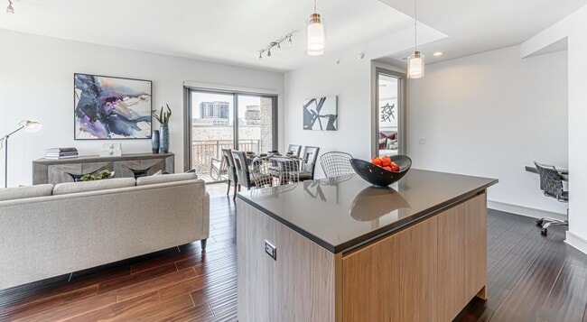 Photo - Luxury Living - Get 1 Month Free! Apartment