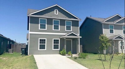 Building Photo - 343 Mica Trl