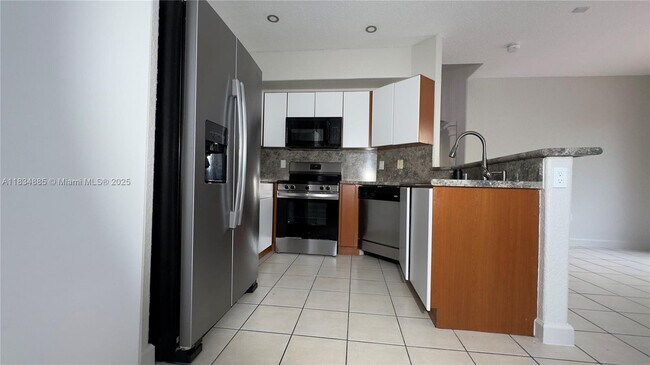 Foto del edificio - 3855 SW 171st Terrace