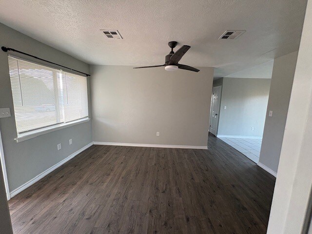 Foto del edificio - 408 NW 56th St