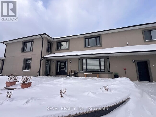 Building Photo - 10207 Guelph Line