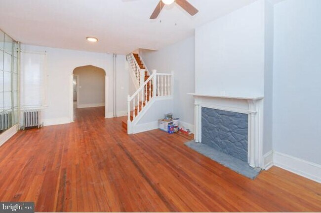 Building Photo - 4424 N 16th St