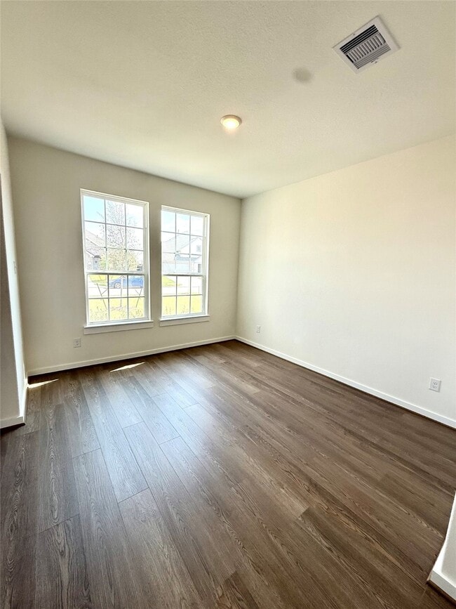 Building Photo - 4625 Peony Grn Dr