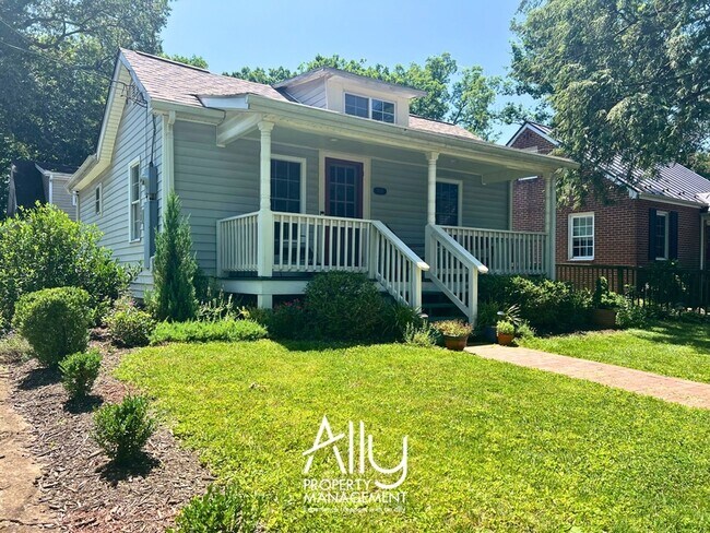 Foto del edificio - 1608 Mulberry Ave