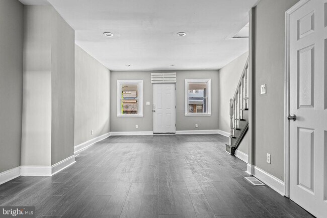 Foto del edificio - 5427 Ridgewood St