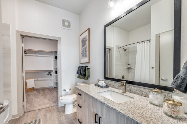 Foto del edificio - Jefferson Ridglea Village