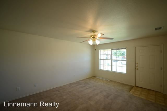 Foto del edificio - 5204 Lauren Lea Dr