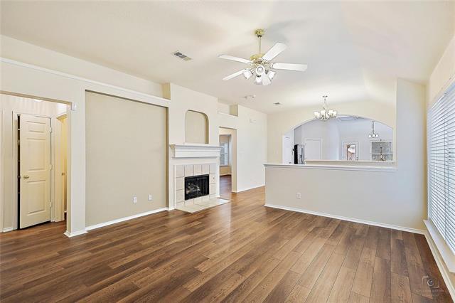 Building Photo - 5429 Buckskin Dr