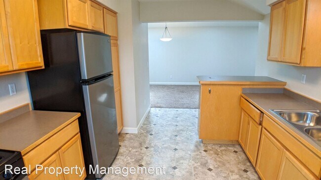 Foto del edificio - 4779 Valley E Blvd