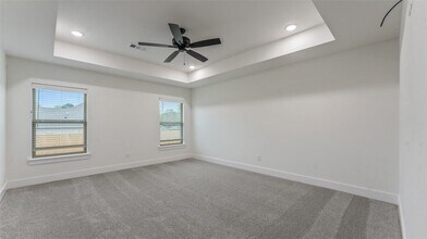 Building Photo - 50 N Banner Ave