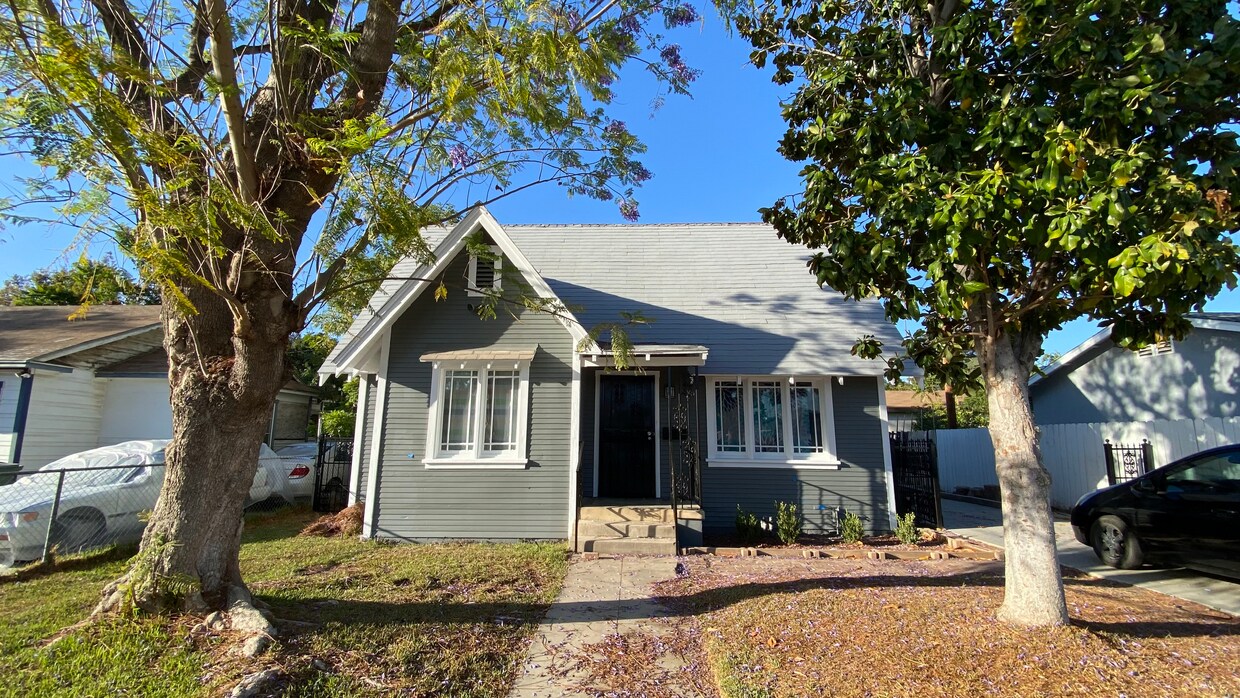 4159 Larchwood Plz, Riverside, CA 92506 House Rental in Riverside, CA