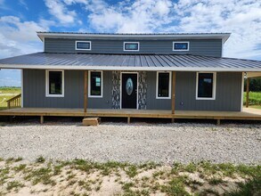 Building Photo - 386 Rd 591701