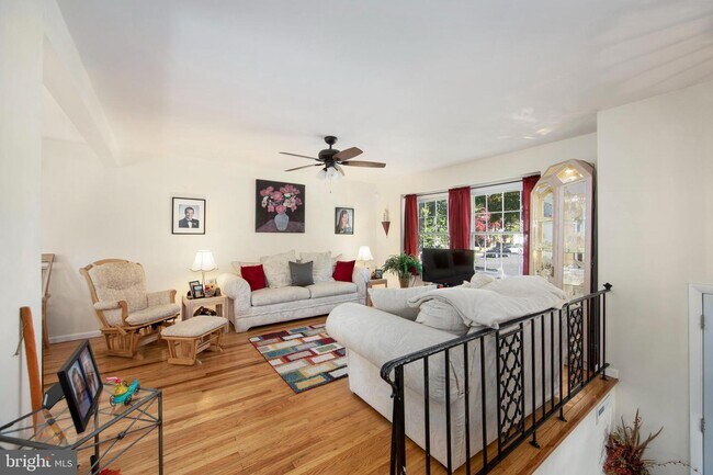 Foto del edificio - 1601 White Oak Rd