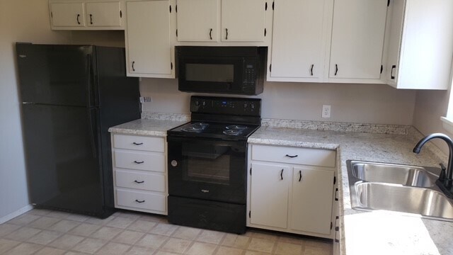 Primary Photo - 1200 Parkway Dr