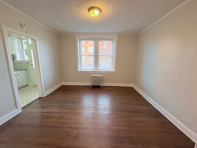 Foto del edificio - 1611 Hampton Blvd