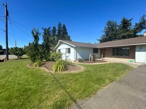 9231 46th Dr NE