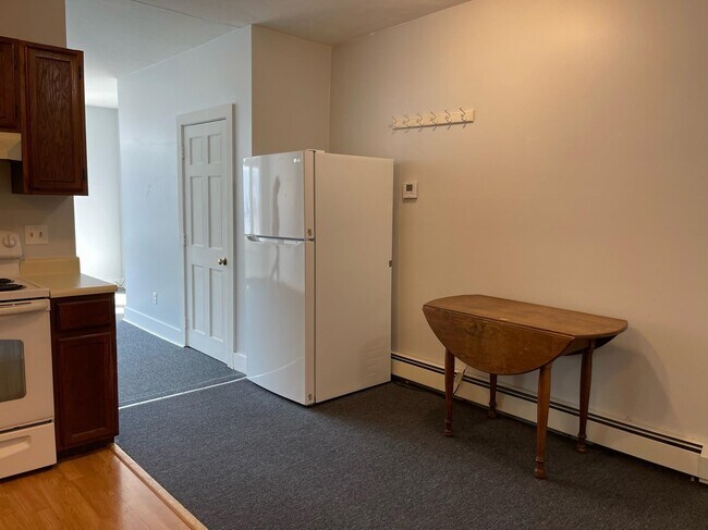 Foto del edificio - 408 Central St