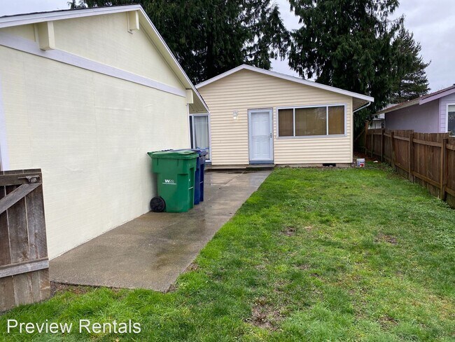 Building Photo - 3 br, 1 bath House - 8714 14th St NE
