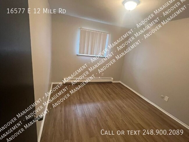 Foto del edificio - 16577 12 Mile Rd