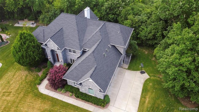 Building Photo - 1378 Regents Park Ct
