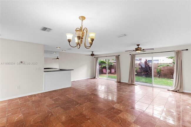 Foto del edificio - 20003 NE 6th Ct Cir