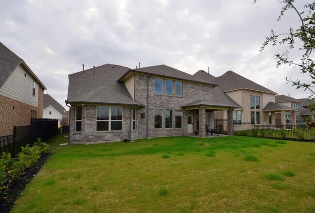 Foto del edificio - 24506 Bludana Ln