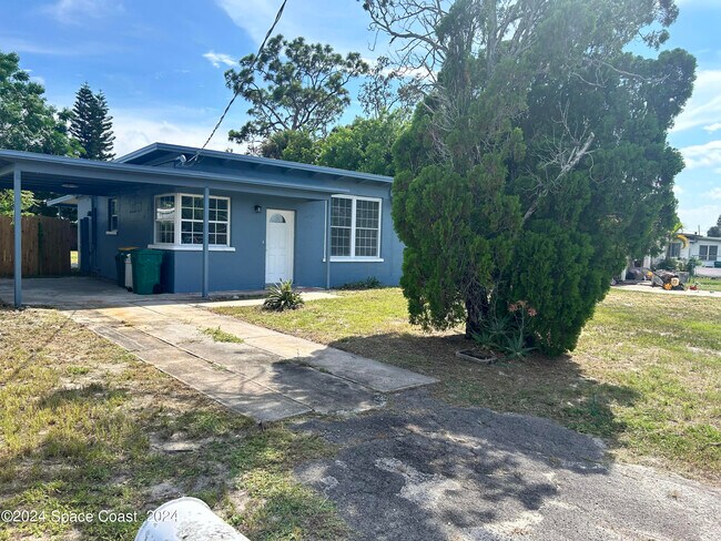 Building Photo - 1647 Dixie Way