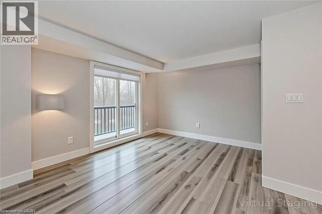 Building Photo - 237 Rachel Crescent