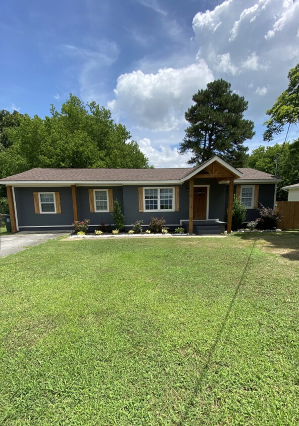 Primary Photo - 3842 Birmingham Dr