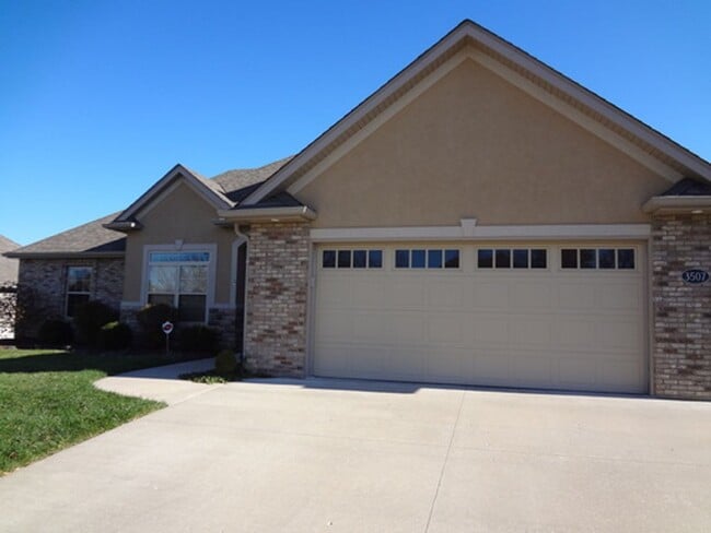 Foto del edificio - Great 3 Bed 2 Bath House in Mill Creek Manor!