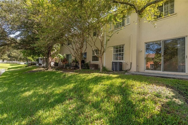 Building Photo - 4005 NW 91st Terrace