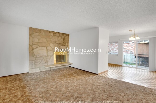 Building Photo - Two Bedroom Escape in the Heart of Oregon City! NEW PHOTOS