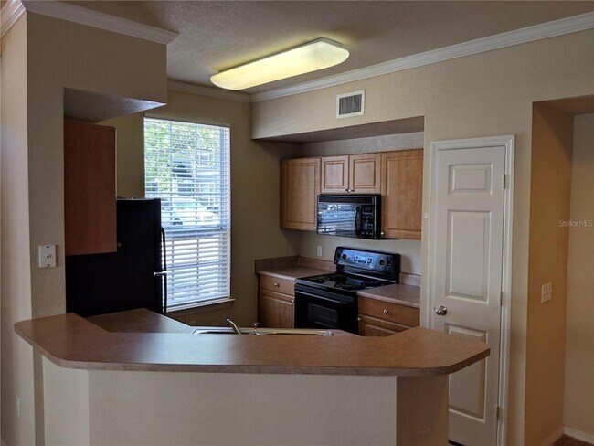 Foto del edificio - 5570 Rosehill Rd