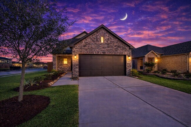 Building Photo - 8058 Kay Hbr Dr