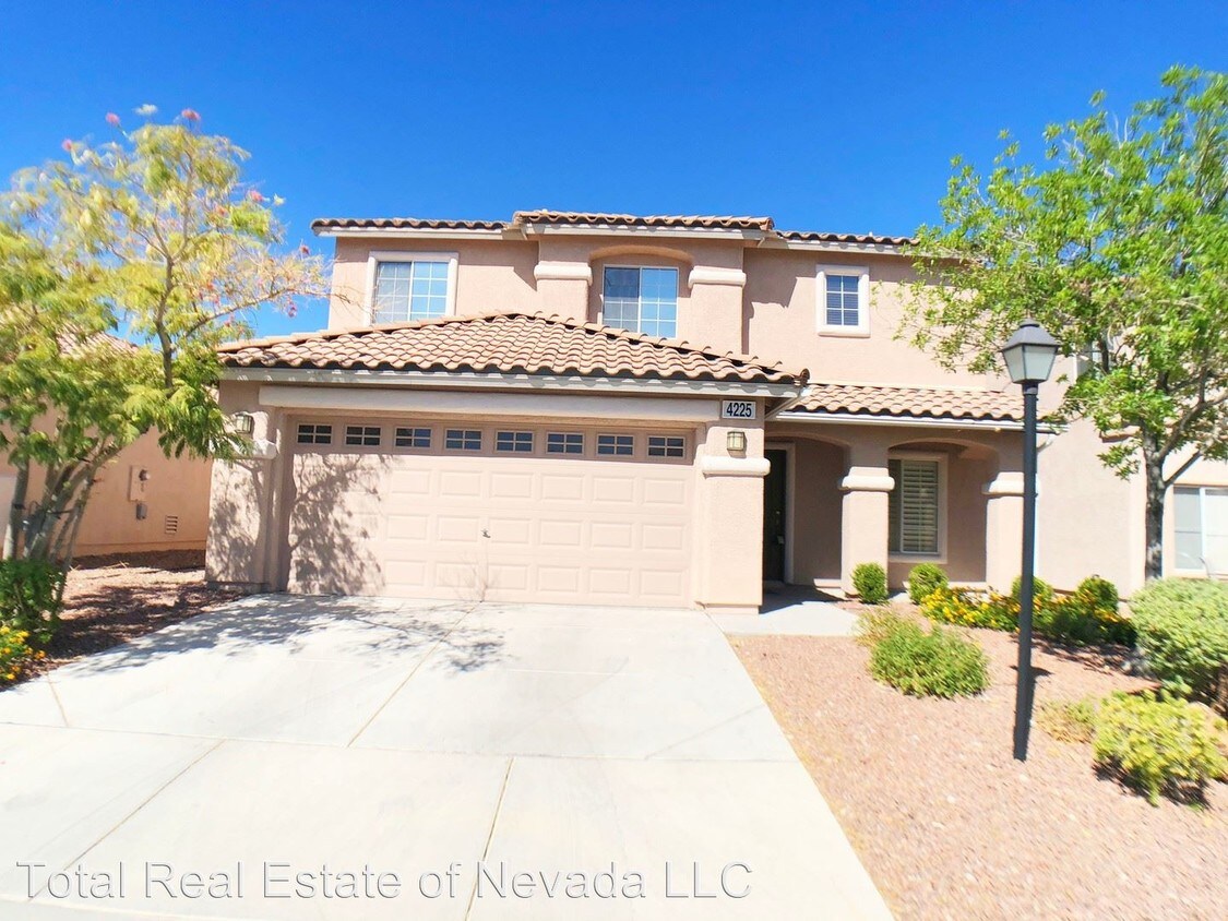 Foto principal - 4 br, 3 bath House - 4225 Robins Ridge Drive