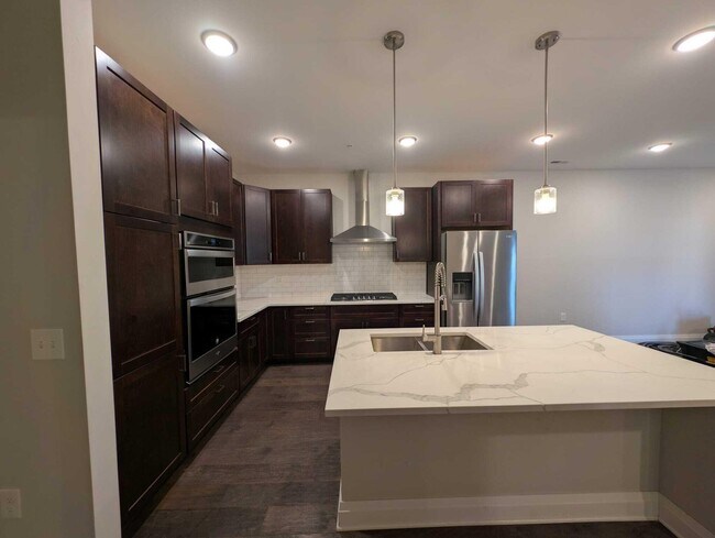 Foto del edificio - 751 N 6th St