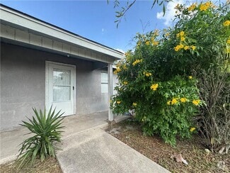 Building Photo - 404 S 20th Ave