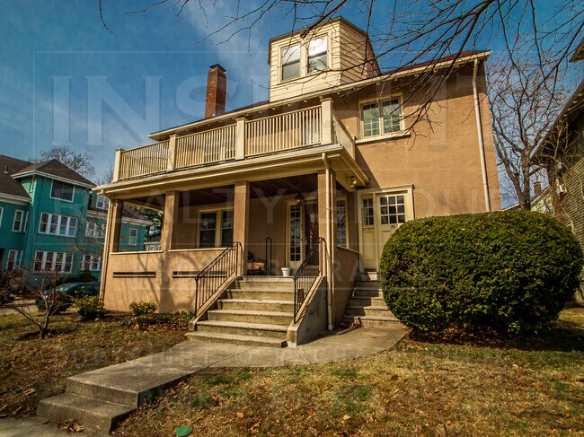 Building Photo - 79 Moraine St