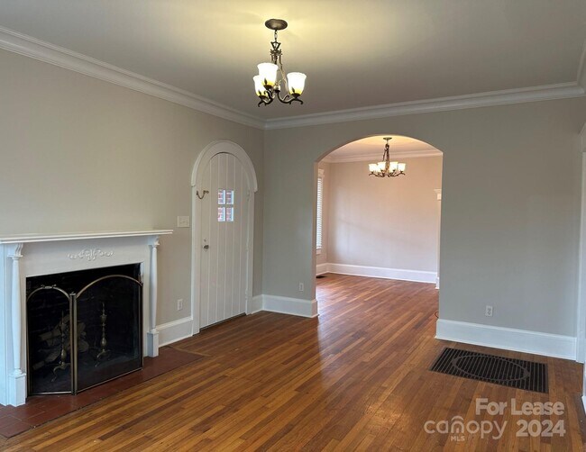 Foto del edificio - 13609 S Old Statesville Rd