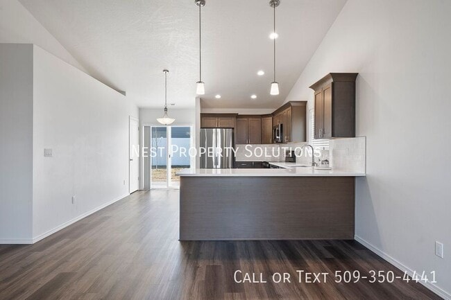 Foto del edificio - 422 N Washington St