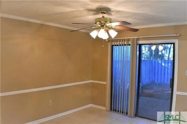 Building Photo - Entire Home | 2 Bedroom 1 Bathroom | For Rent | Great Neighborhood